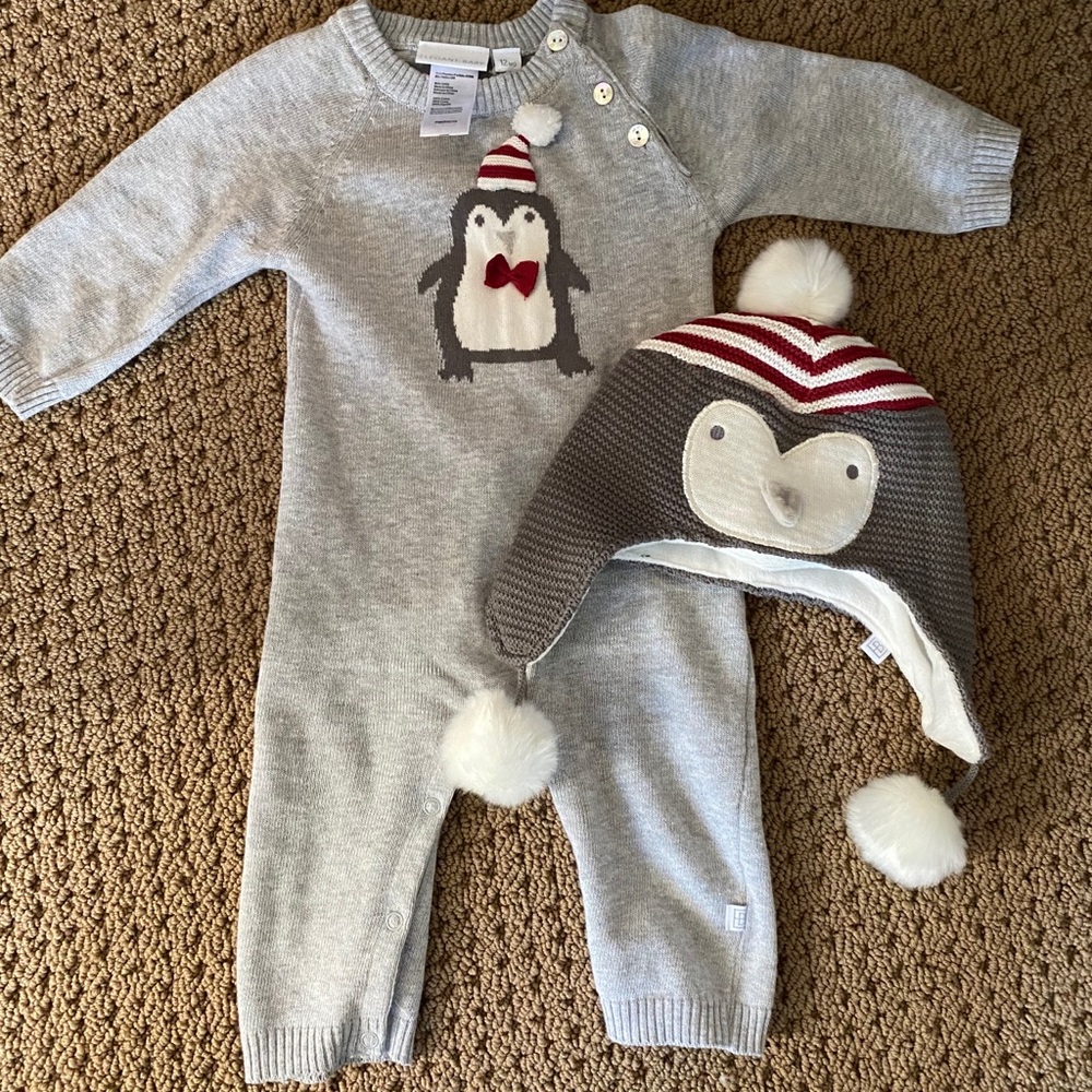 Elegant baby wool fleecy knit romper and hat